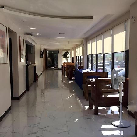 Oyo 195 Ranchotel - Binan Kültér fotó
