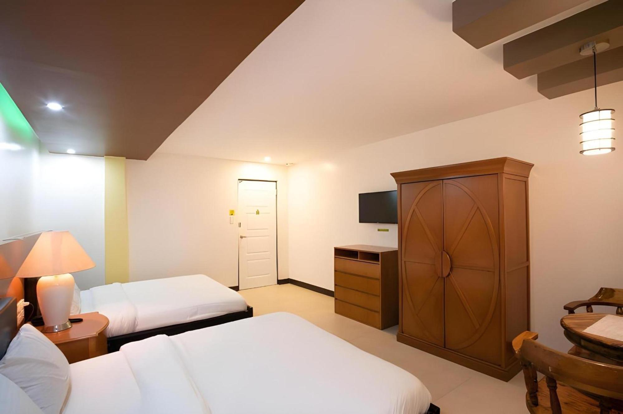 Oyo 195 Ranchotel - Binan Kültér fotó